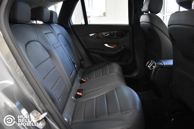 MERCEDES-BENZ GLC 220 d 4Matic Sport